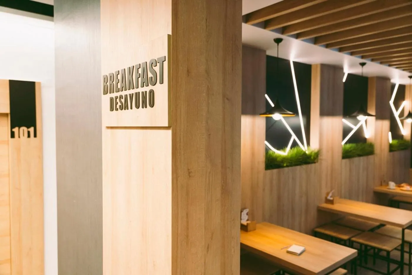 Hotel Casa Gardenia Barcelona 2*,  Spain
